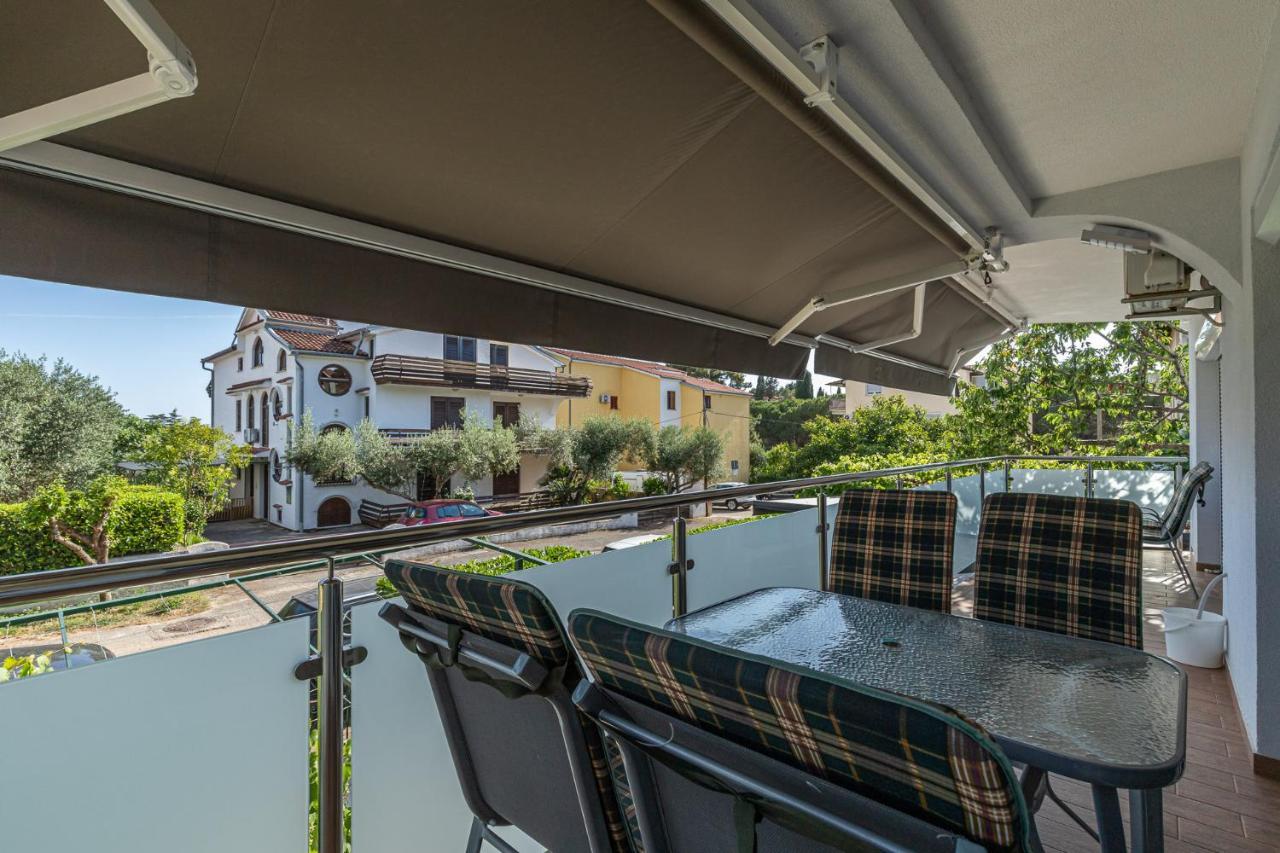 Haus Eva Apartment Novigrad  Bagian luar foto