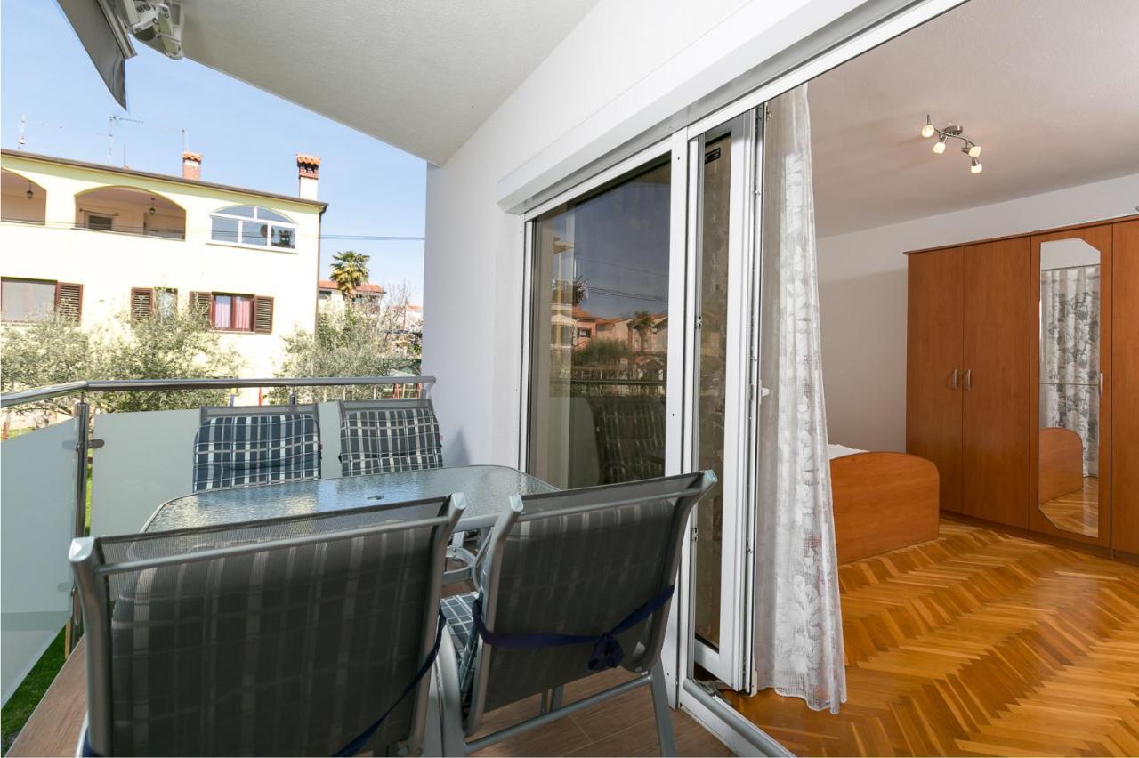 Haus Eva Apartment Novigrad  Bagian luar foto