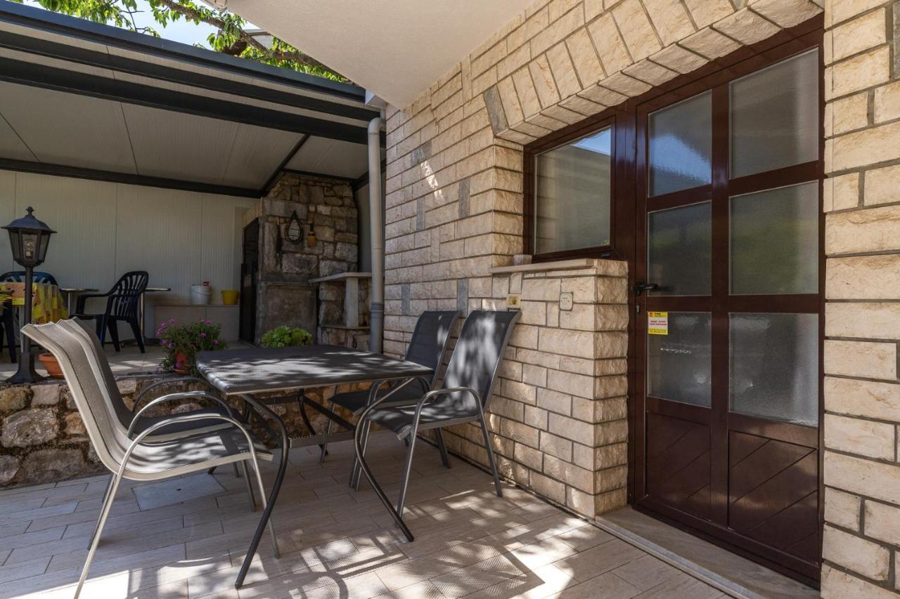 Haus Eva Apartment Novigrad  Bagian luar foto
