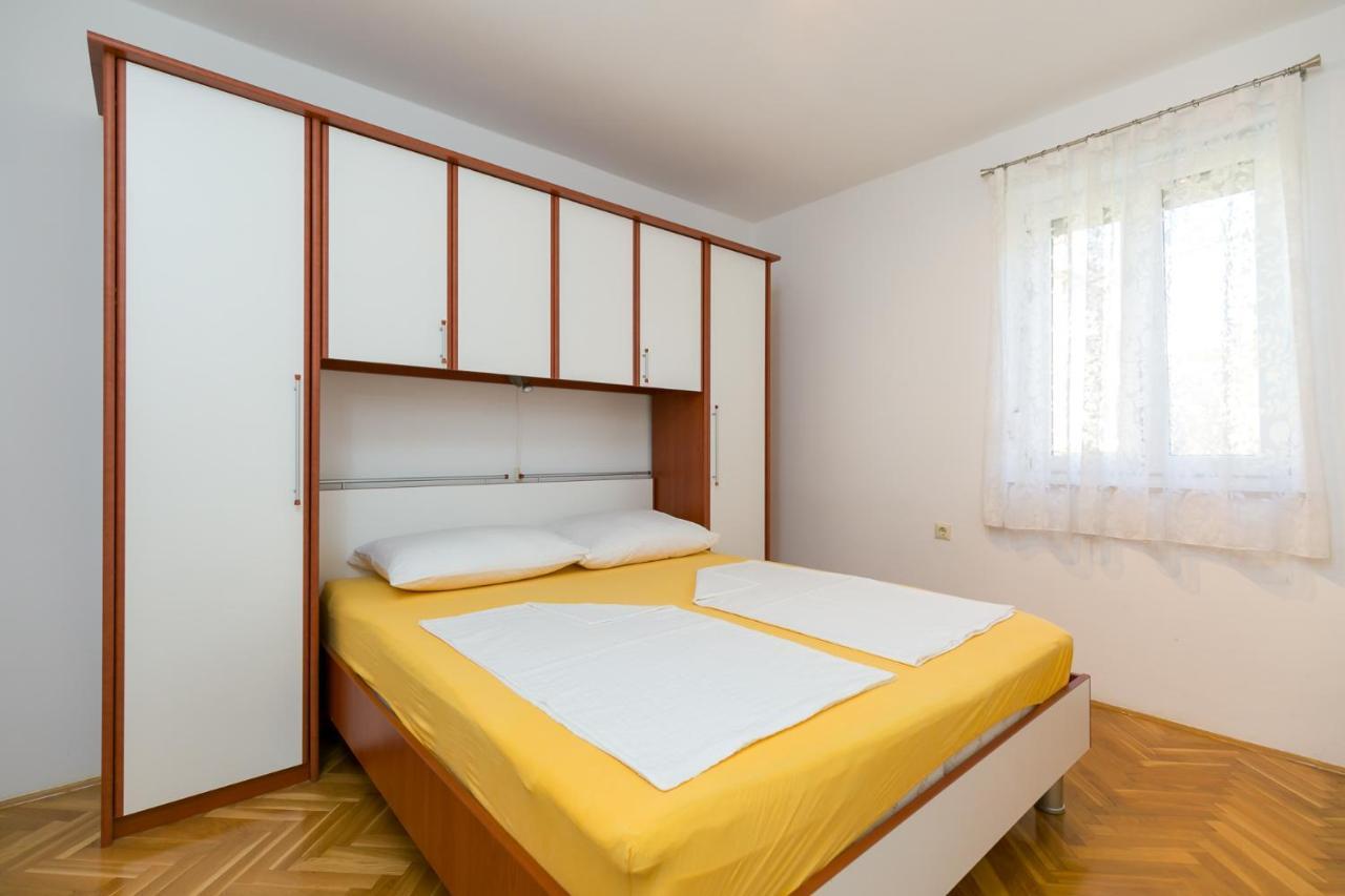 Haus Eva Apartment Novigrad  Bagian luar foto