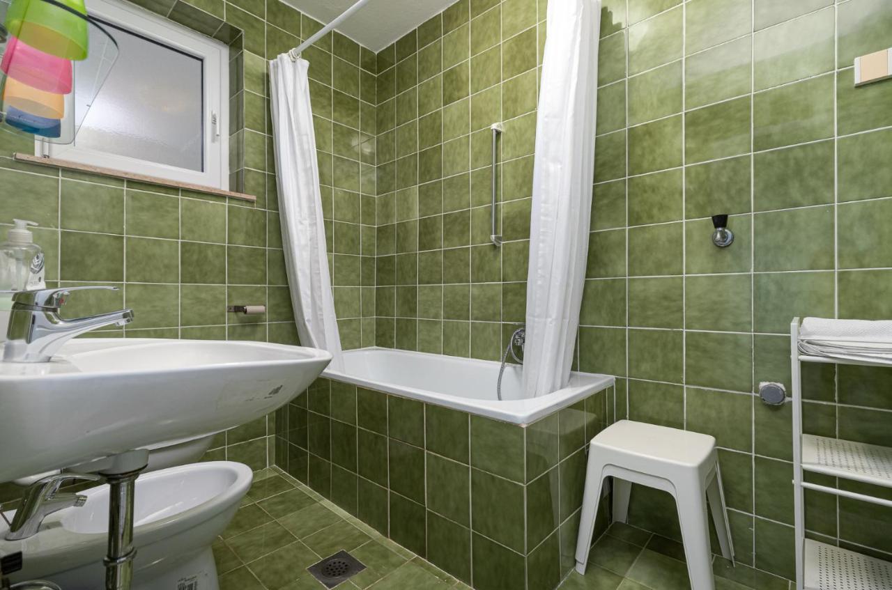 Haus Eva Apartment Novigrad  Bagian luar foto