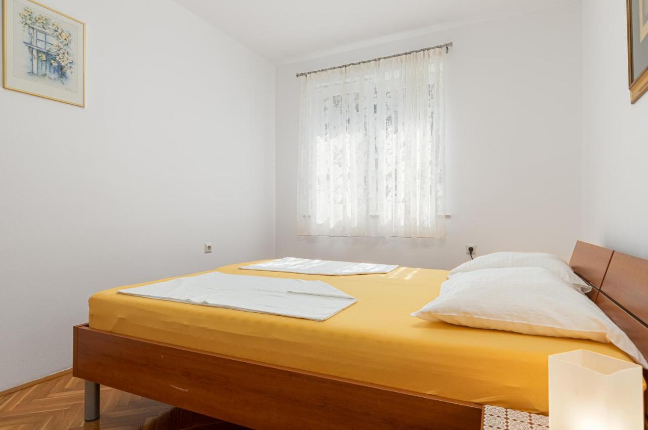 Haus Eva Apartment Novigrad  Bagian luar foto